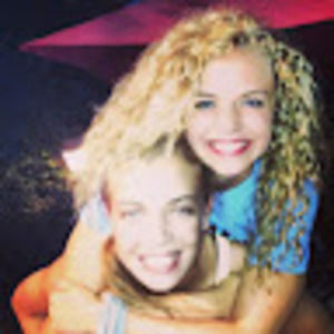 Meet your Posher, Chloe